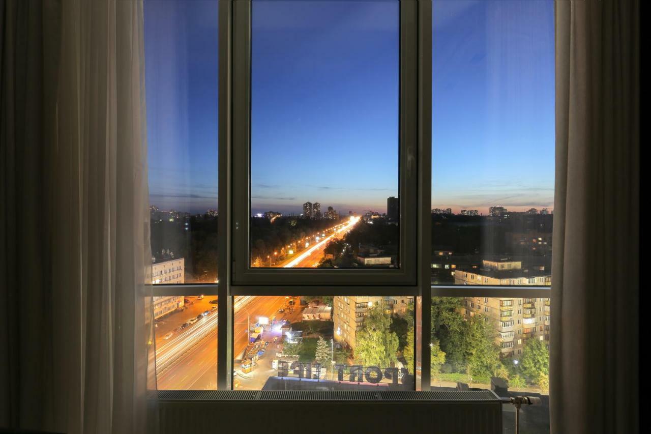Black&White Apartment In Smart Plaza Κίεβο Εξωτερικό φωτογραφία
